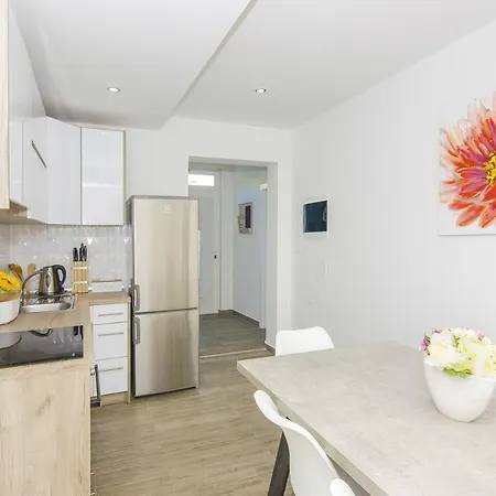 Marina Luxury Suites Apartment Kaštela