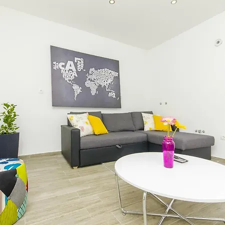 Marina Luxury Suites Apartment Kaštela