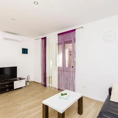 Apartment Marina Luxury Suites *